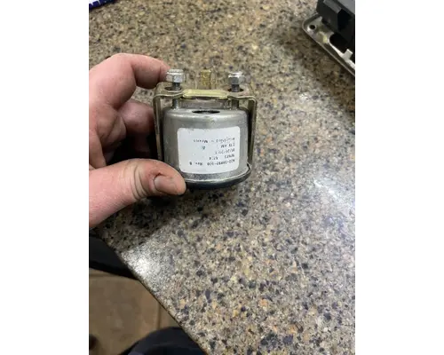 FREIGHTLINER FLD112SD Gauges (all)