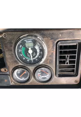 FREIGHTLINER FLD112SD Instrument Cluster