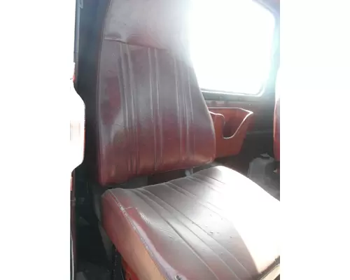 FREIGHTLINER FLD112SD Seat, Front