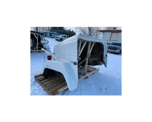 FREIGHTLINER FLD112T CLASSIC Hood