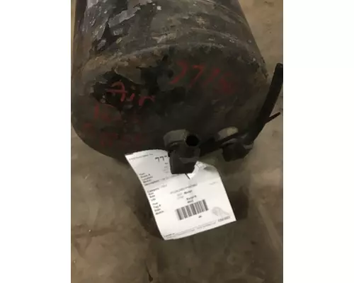 FREIGHTLINER FLD112 Air Tanks and Brackets