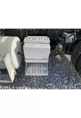 FREIGHTLINER FLD112 Battery Box/Tray
