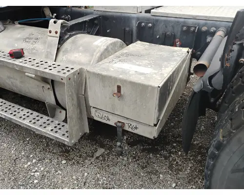 FREIGHTLINER FLD112 Battery Box