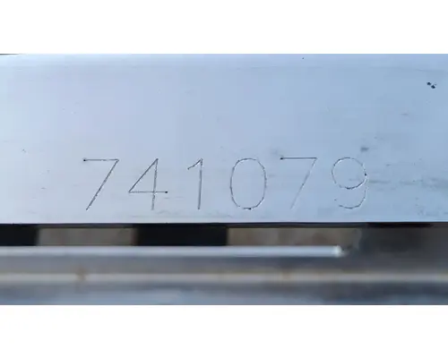 FREIGHTLINER FLD112 Bumper Assembly, Front