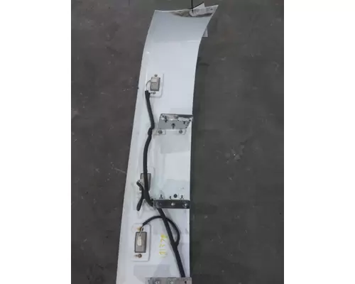 FREIGHTLINER FLD112 CAB CLIP