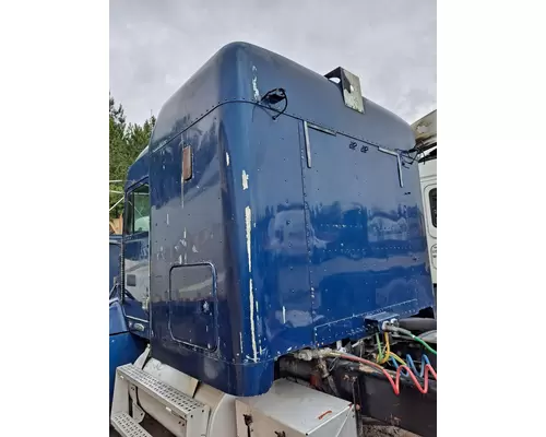 FREIGHTLINER FLD112 CAB