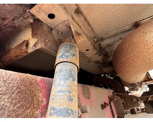 FREIGHTLINER FLD112 Cab