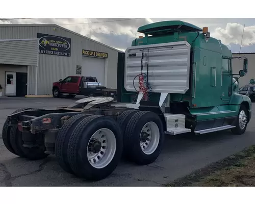 FREIGHTLINER FLD112 Complete Vehicle