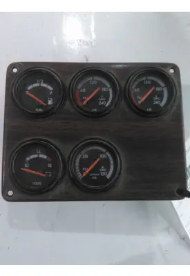 FREIGHTLINER FLD112 DASH PANEL