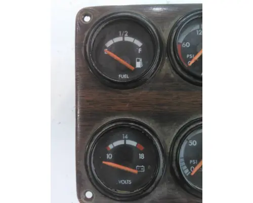 FREIGHTLINER FLD112 DASH PANEL