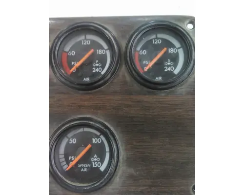 FREIGHTLINER FLD112 DASH PANEL