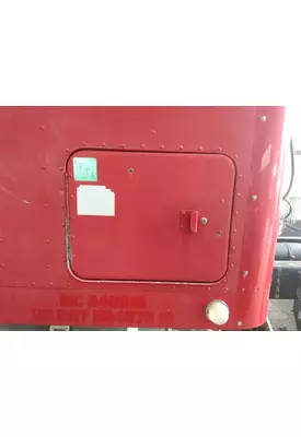 FREIGHTLINER FLD112 DOOR, COMPARTMENT