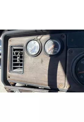 FREIGHTLINER FLD112 Dash Panel