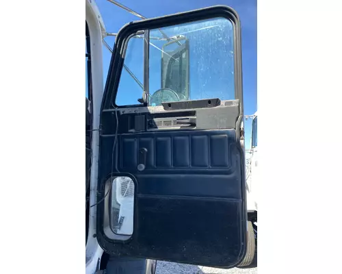 FREIGHTLINER FLD112 Door Assembly, Front