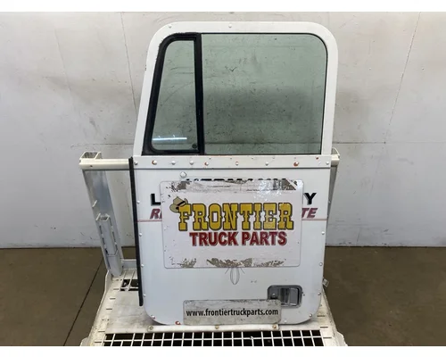 FREIGHTLINER FLD112 Door Assembly, Front