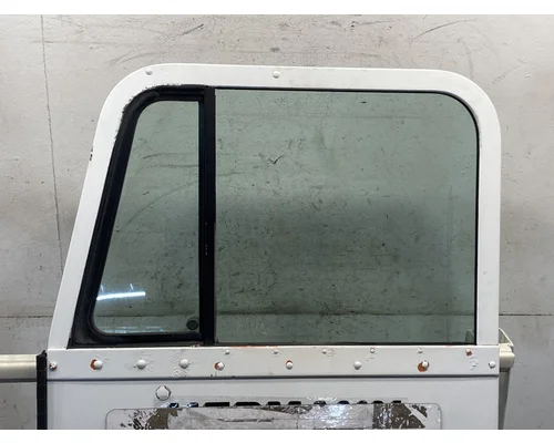 FREIGHTLINER FLD112 Door Assembly, Front