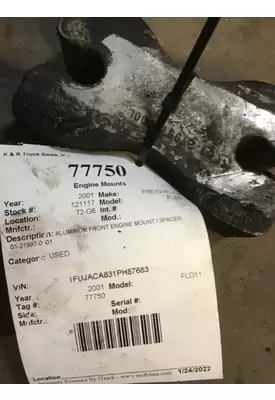 FREIGHTLINER FLD112 Engine Mounts