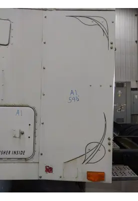 FREIGHTLINER FLD112 FAIRING, SLEEPER