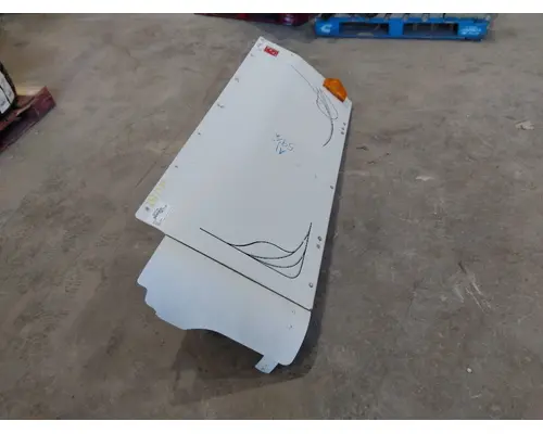 FREIGHTLINER FLD112 FAIRING, SLEEPER