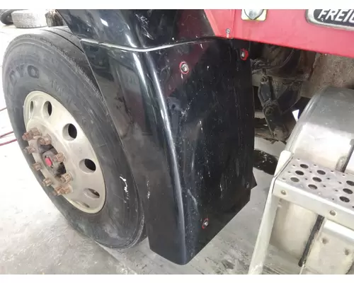 FREIGHTLINER FLD112 FENDER EXTENSION