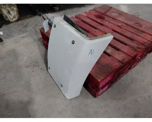 FREIGHTLINER FLD112 FENDER EXTENSION