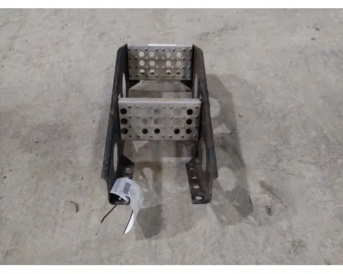FREIGHTLINER FLD112 FRAME STEP