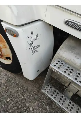 FREIGHTLINER FLD112 Fender Extension
