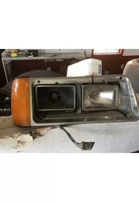 FREIGHTLINER FLD112 HEADLAMP ASSEMBLY