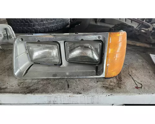 FREIGHTLINER FLD112 Headlamp Assembly