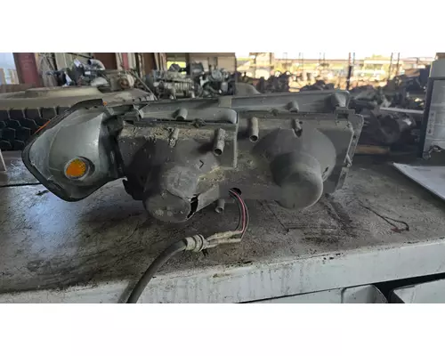 FREIGHTLINER FLD112 Headlamp Assembly