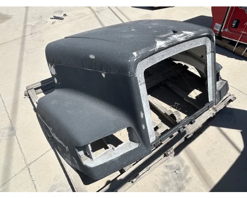 FREIGHTLINER FLD112 Hood