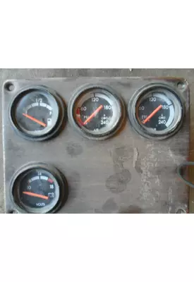 FREIGHTLINER FLD112 Instrument Cluster