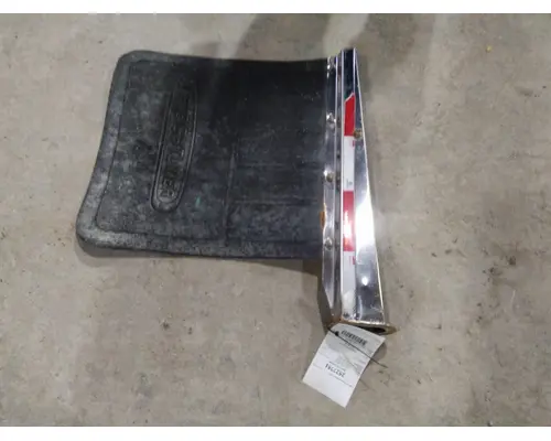 FREIGHTLINER FLD112 MUD FLAP HANGER