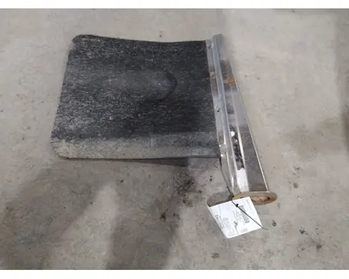 FREIGHTLINER FLD112 MUD FLAP HANGER