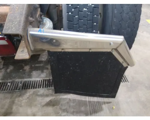 FREIGHTLINER FLD112 MUD FLAP HANGER