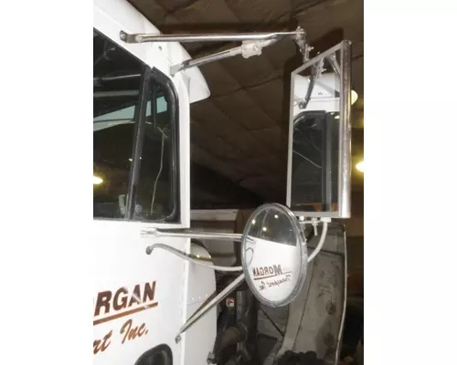 FREIGHTLINER FLD112 Side View Mirror