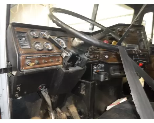 FREIGHTLINER FLD120 / CLASSIC Steering Column