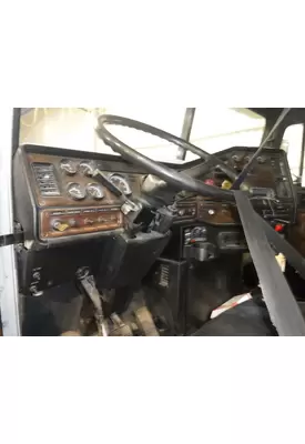 FREIGHTLINER FLD120 / CLASSIC Steering Column