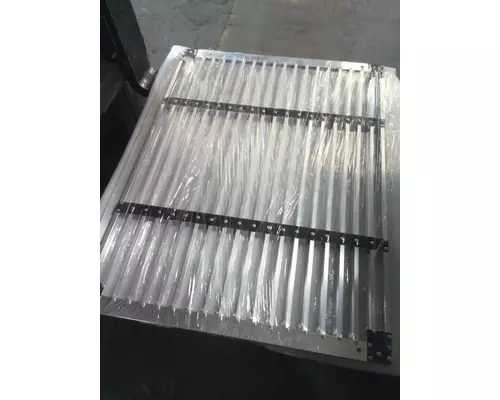 FREIGHTLINER FLD120 1987-2009 GRILLE