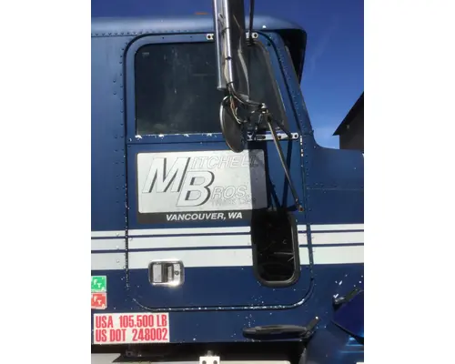 FREIGHTLINER FLD120 1988-2009 DOOR ASSEMBLY, FRONT