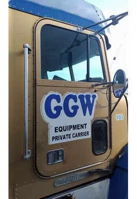 FREIGHTLINER FLD120 1988-2009 DOOR ASSEMBLY, FRONT