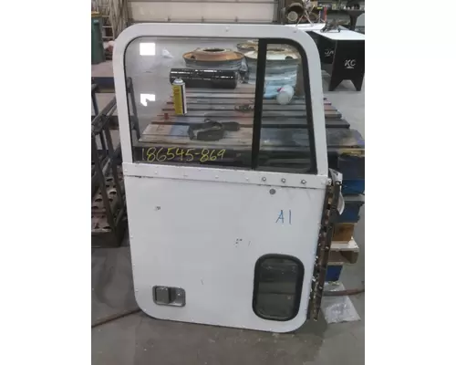 FREIGHTLINER FLD120 1988-2009 DOOR ASSEMBLY, FRONT