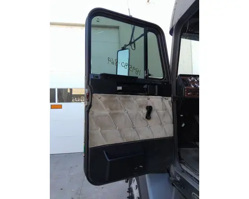 FREIGHTLINER FLD120 1988-2009 DOOR ASSEMBLY, FRONT