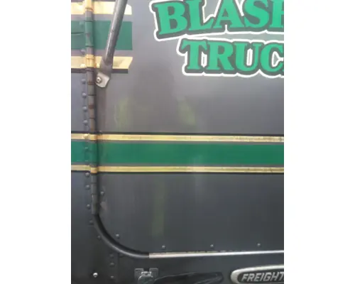 FREIGHTLINER FLD120 1988-2009 DOOR ASSEMBLY, FRONT