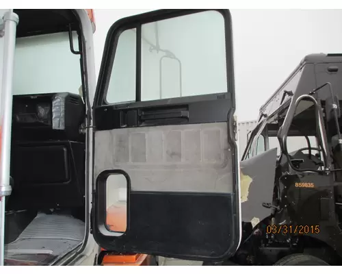 FREIGHTLINER FLD120 1988-2009 DOOR ASSEMBLY, FRONT
