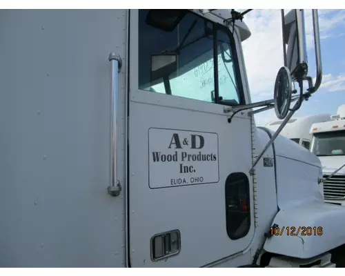 FREIGHTLINER FLD120 1988-2009 DOOR ASSEMBLY, FRONT