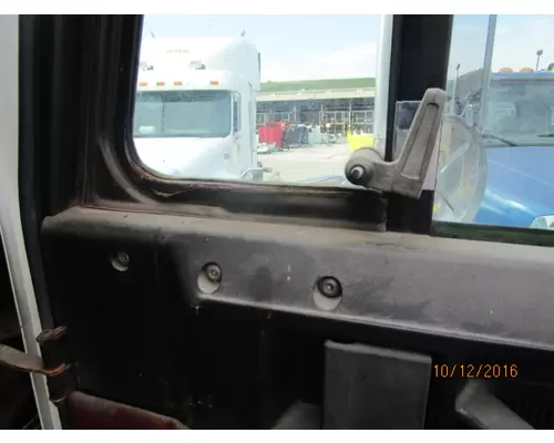 FREIGHTLINER FLD120 1988-2009 DOOR ASSEMBLY, FRONT