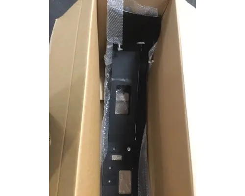FREIGHTLINER FLD120 1989-2003 BUMPER ASSEMBLY, FRONT