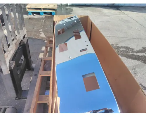 FREIGHTLINER FLD120 1989-2003 BUMPER ASSEMBLY, FRONT