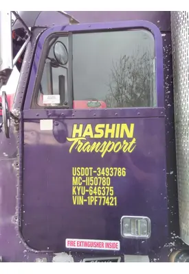 FREIGHTLINER FLD120 CLASSIC 1991-2009 DOOR ASSEMBLY, FRONT